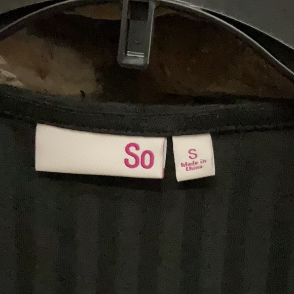 Top - Picture 2 of 5